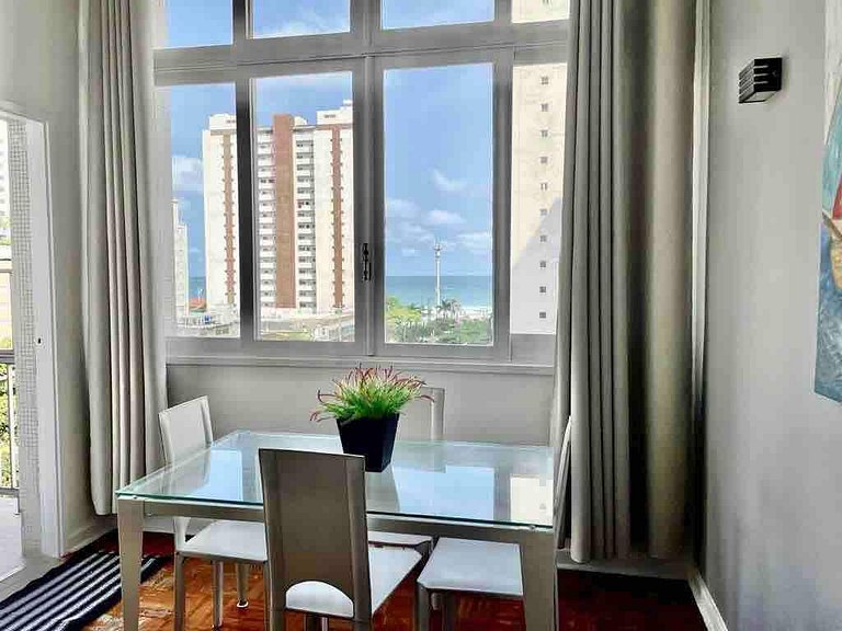 Apartamento com Vista para o Mar nas Pitangueiras